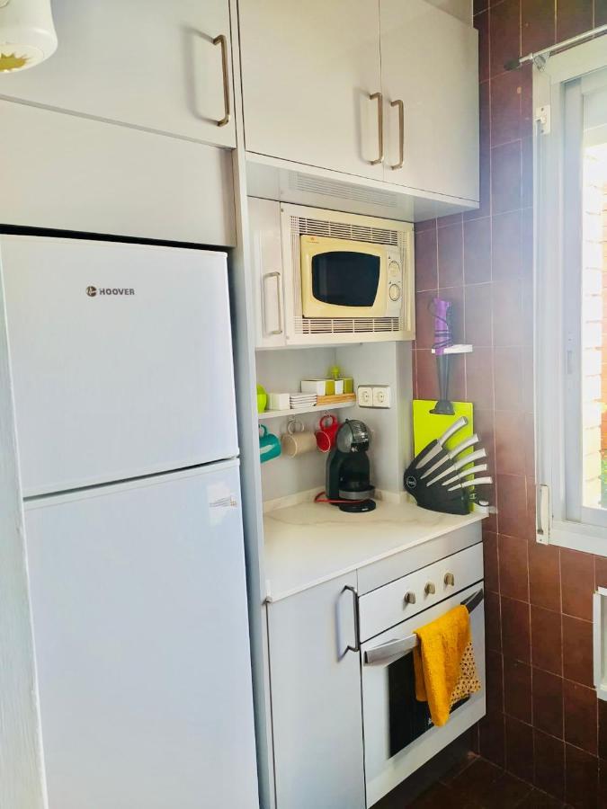 Atico Isaac Albeniz Apartment ลาปีเนดา ภายนอก รูปภาพ
